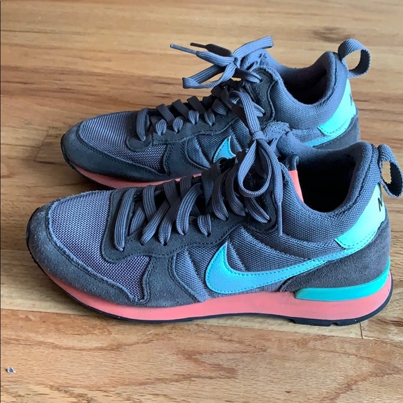 nike internationalist 7